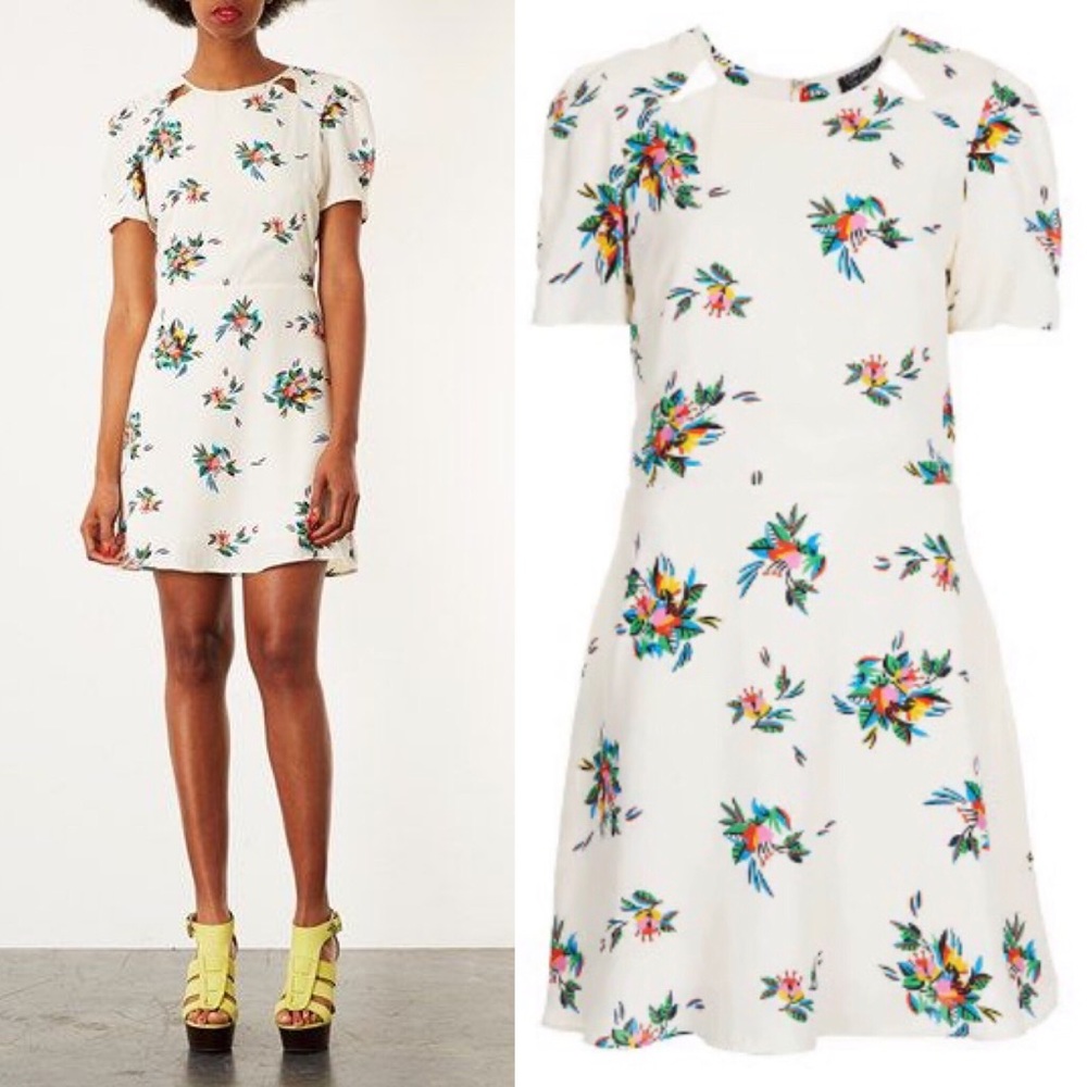 TopShop Flirty Floral Tropical Tea Dress